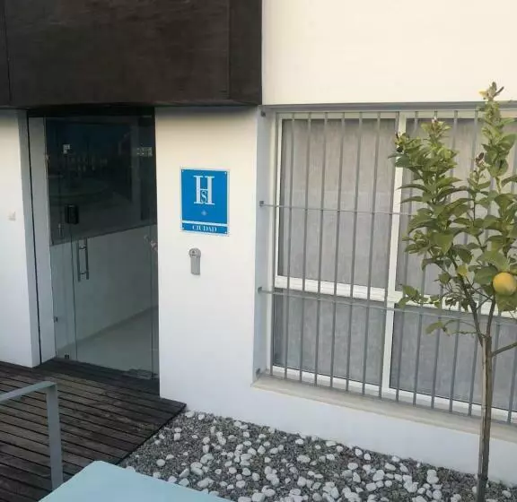 Majatalo La Estacion