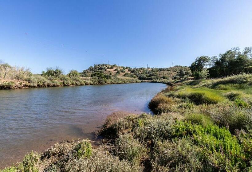 פנסיון Tavira Nature Guesthouse