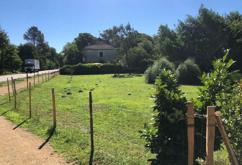 Bed and Breakfast La Maison Des Ateliers