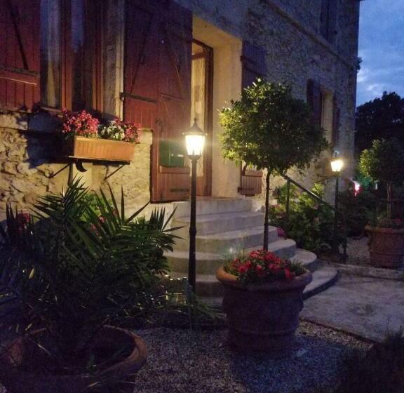 Bed and Breakfast La Maison Des Ateliers