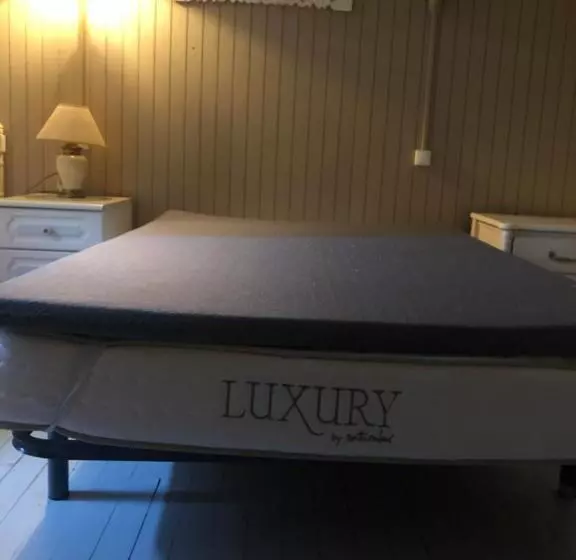 Aamiaismajoitus (B&B) La Maison Des Ateliers