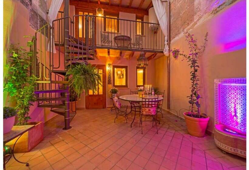 Boutique Hostal Born53 Im Stadtkern Von Llucmajor, Mallorca