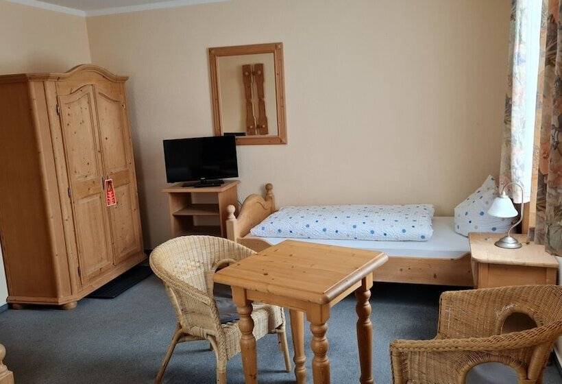 فندق Pension Breitenborn