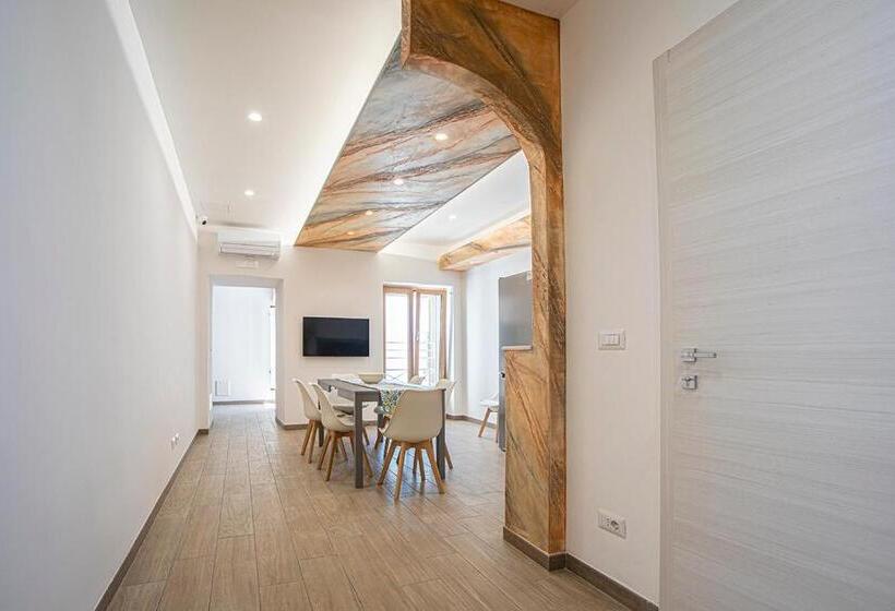 ペンション Mola’s Square House