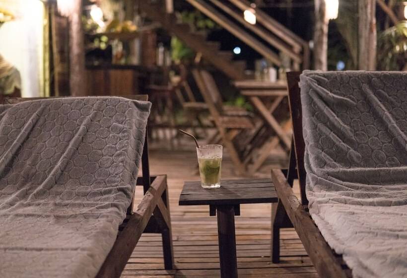 膳宿费 Vila Do Junco