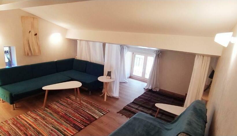 مبيت وإفطار Au Bord Du Verdus