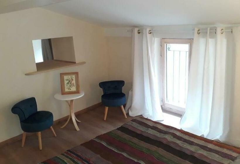 مبيت وإفطار Au Bord Du Verdus