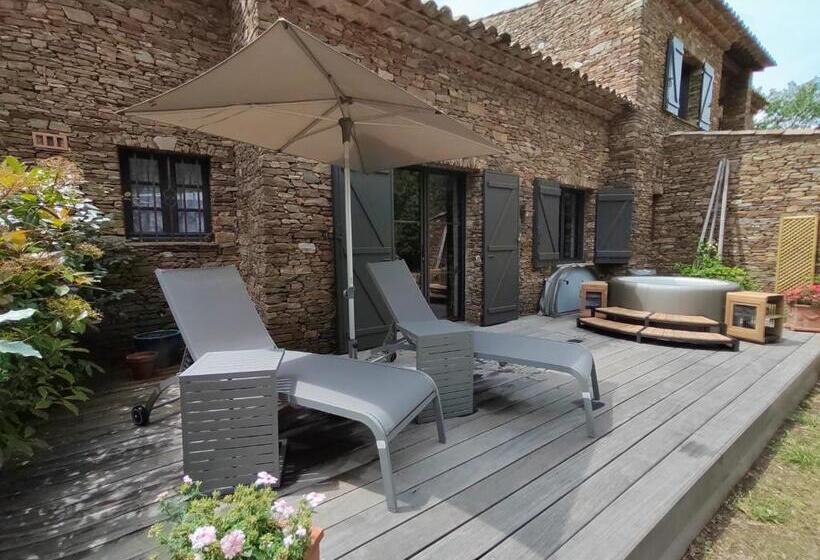 צימר Domaine Des Chênes De La Galline