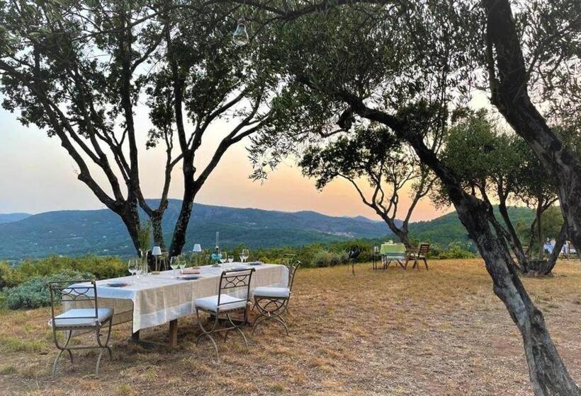 צימר Domaine Des Chênes De La Galline