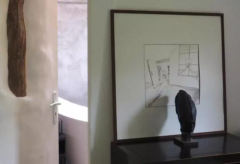 Aamiaismajoitus (B&B) Moulin Bas, Prés De La Rivière