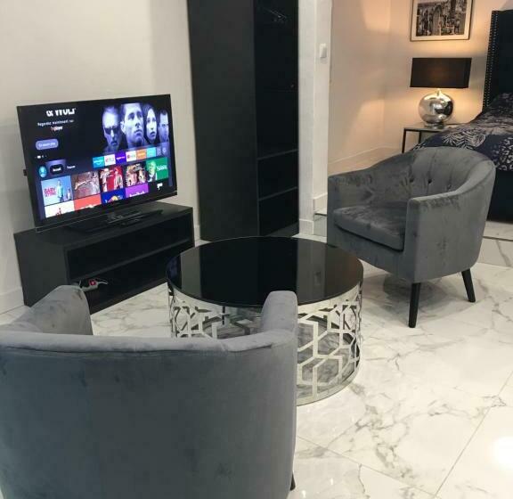 민박 Suite Saint Esteve Avec Balneo Au Cœur D Un Hameau