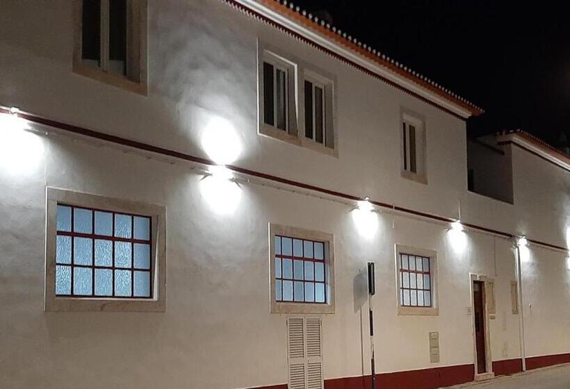 Hostel De Borba Just In House