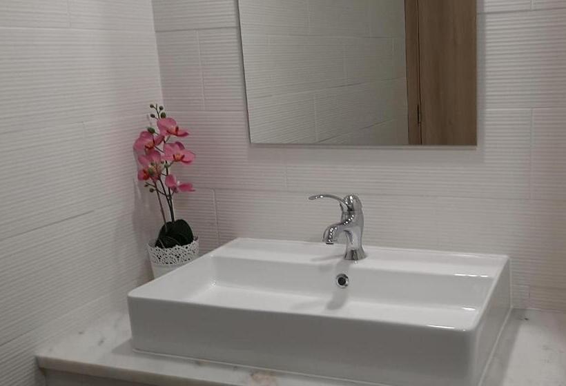 Hostel De Borba Just In House