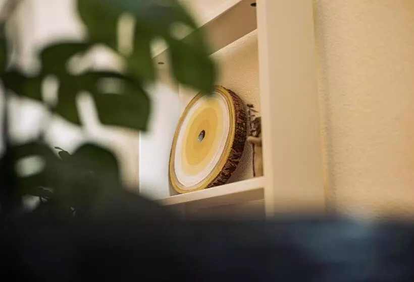 پانسیون Breathe In