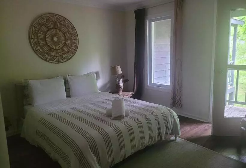 ペンション Le Lodge Du Lac