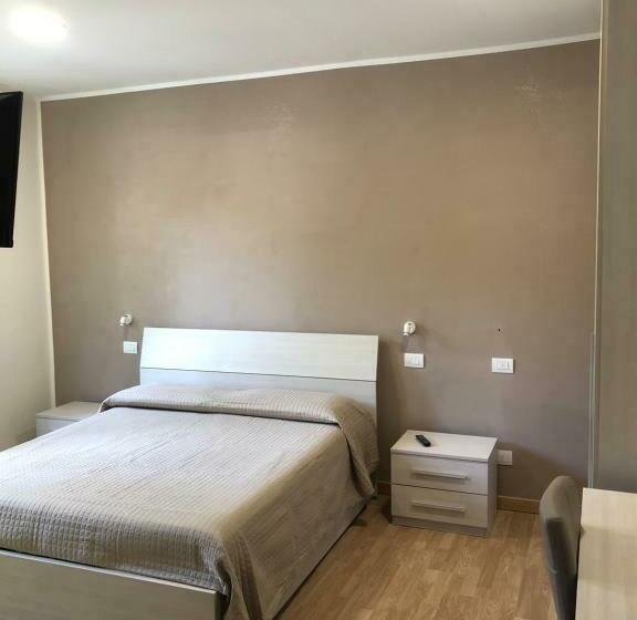 بنسيون West Ponente