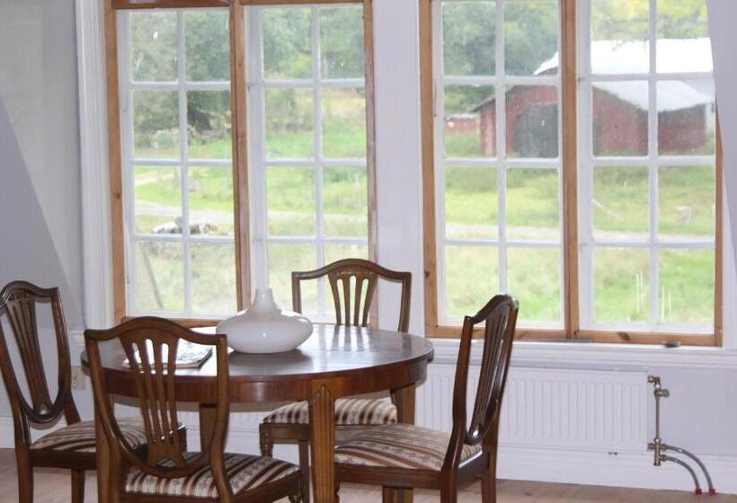 Yxkullsund Säteri B&b Manor & Estate Since 1662