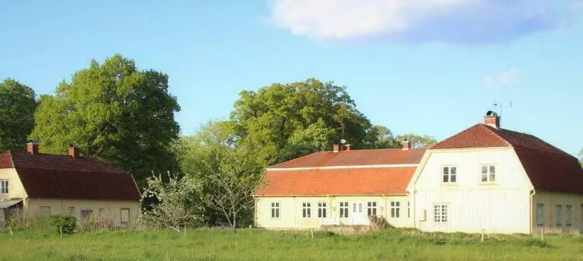 Yxkullsund Säteri B&b   Manor & Estate Since 1662