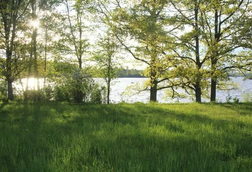 Yxkullsund Säteri B&b   Manor & Estate Since 1662