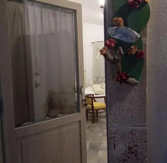 تختخواب و صبحانه Bàcula Nzícula Marzamemi