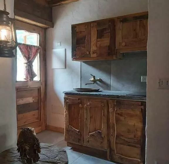 Aamiaismajoitus (B&B) Chalet Maribru