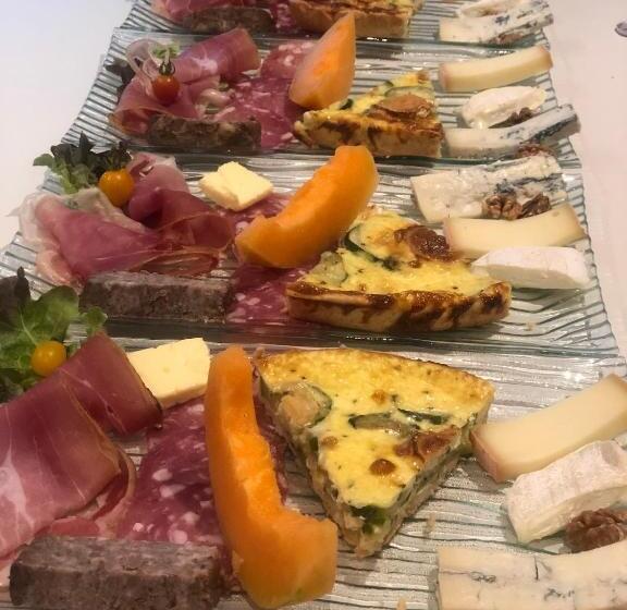 مبيت وإفطار L Oree Du Ciel