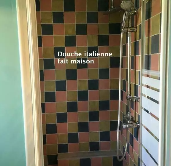 ベッドアンドブレックファースト Le Chant Du Coq