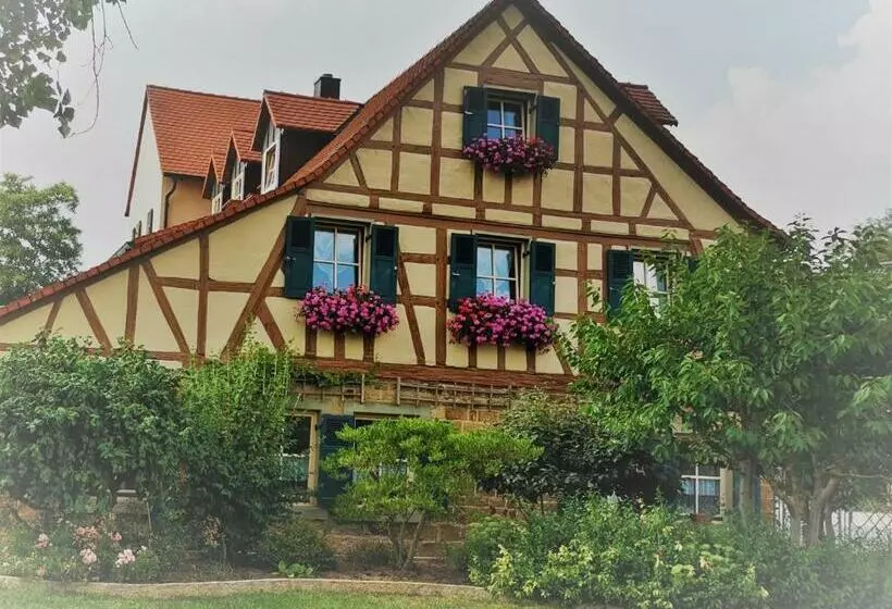 Aamiaismajoitus (B&B) Landpension Stützenmühle