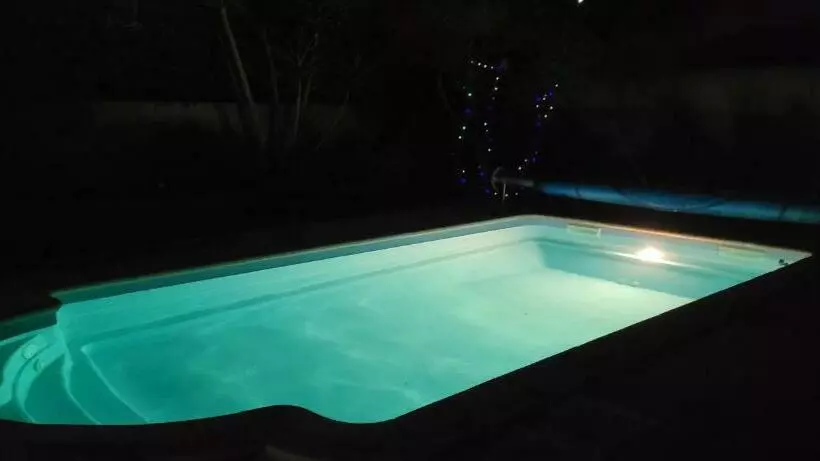 Aamiaismajoitus (B&B) Studio Tranquillo Avec Piscine Et Salle De Sport