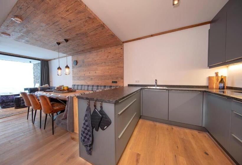 Edelweisshaus Königsleiten