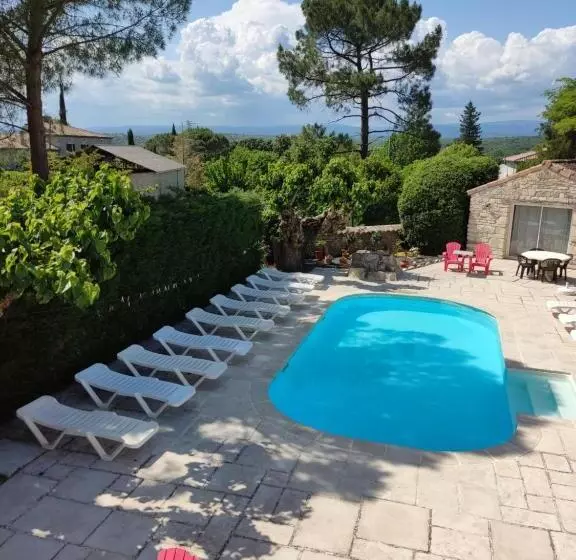 Majatalo Ardèche Les Cigales, Studio Murier Piscine Partagée