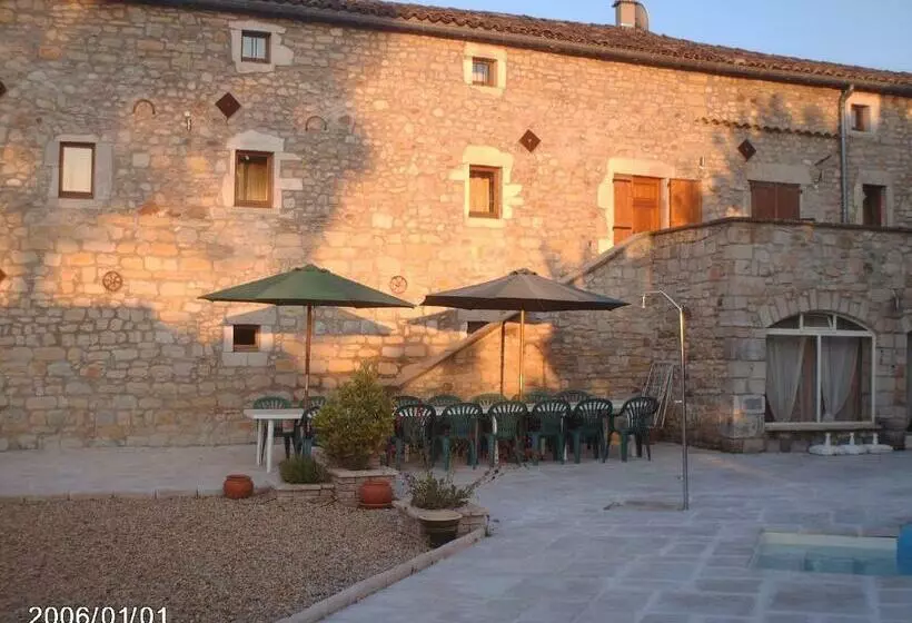 Majatalo Ardèche Les Cigales, Studio Murier Piscine Partagée