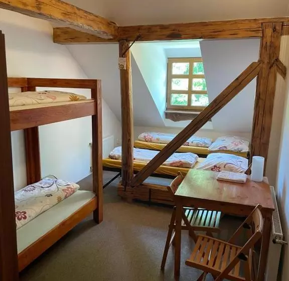 Majatalo Penzion Stará škola