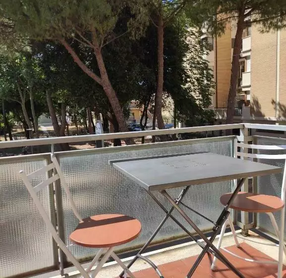 پانسیون Rossetto E Cocciolato   Stanza Indipendente Con Bagno Privato A Pesaro