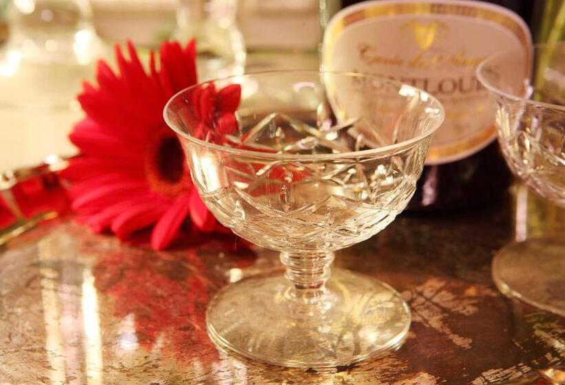 פנסיון Une Maison, Un Jardin