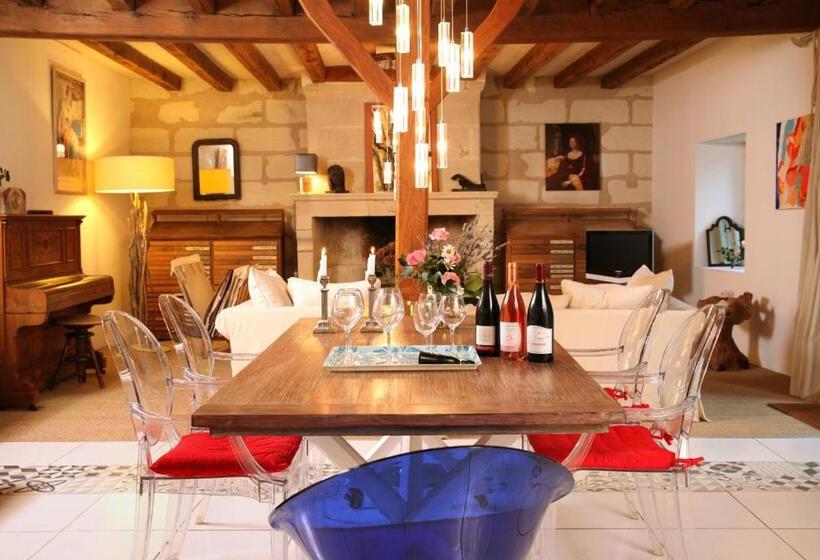 פנסיון Une Maison, Un Jardin