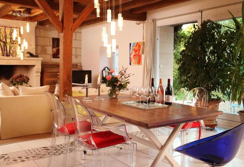 פנסיון Une Maison, Un Jardin