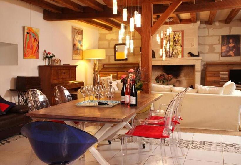 פנסיון Une Maison, Un Jardin