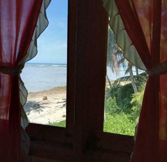 פנסיון Yohanes Guest House Sorake Surf Nias