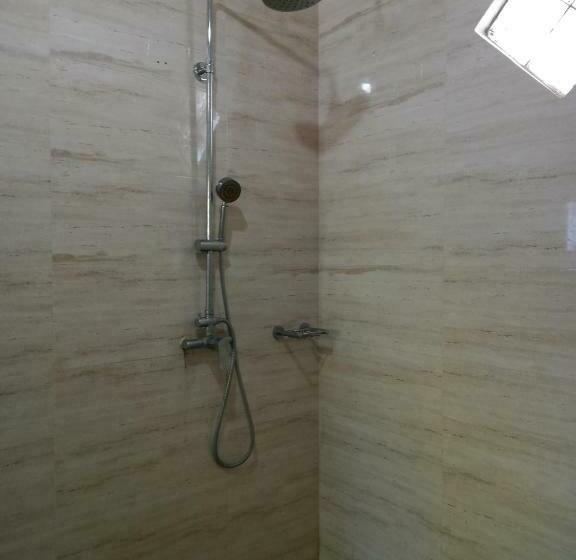 פנסיון Yohanes Guest House Sorake Surf Nias