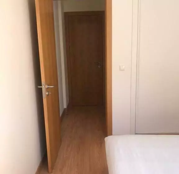 ベッドアンドブレックファースト Cosy Room With Bathroom And Private Access