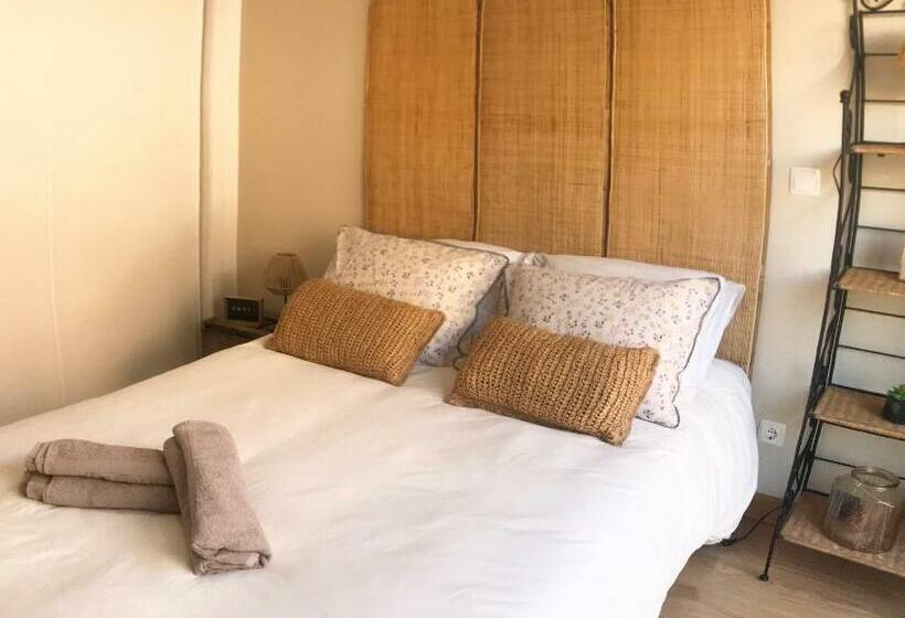 צימר Cosy Room With Bathroom And Private Access