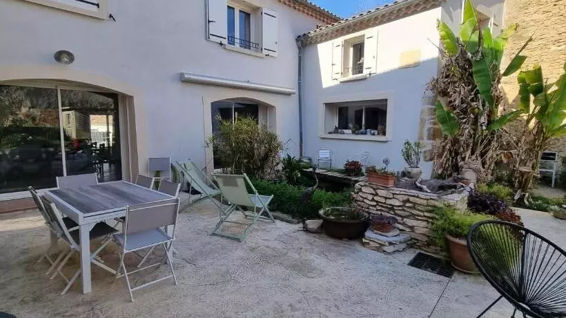 ベッドアンドブレックファースト Le Cocon