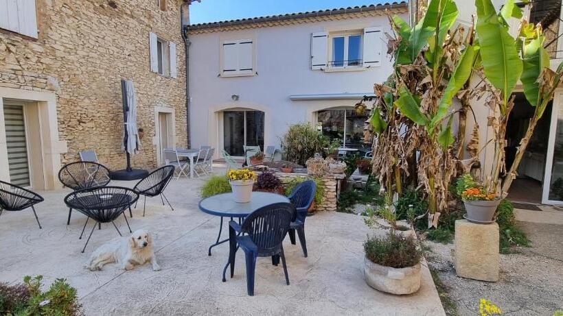 مبيت وإفطار Le Cocon