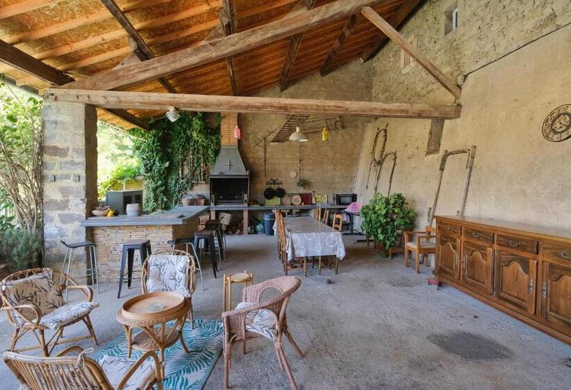 مبيت وإفطار Le Cocon