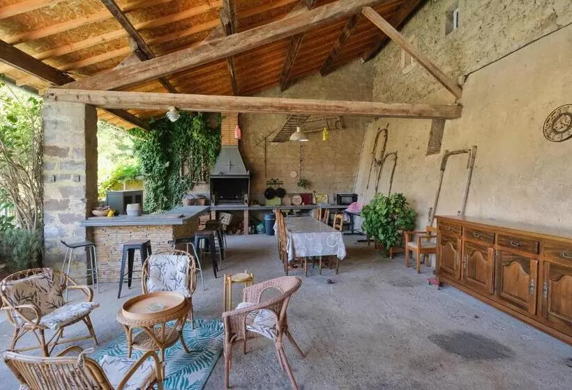 ベッドアンドブレックファースト Le Cocon