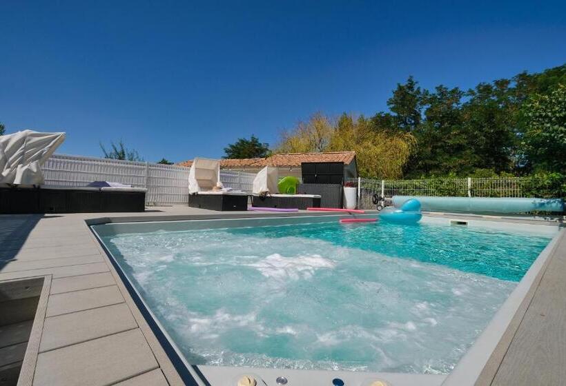 مبيت وإفطار Le Cocon