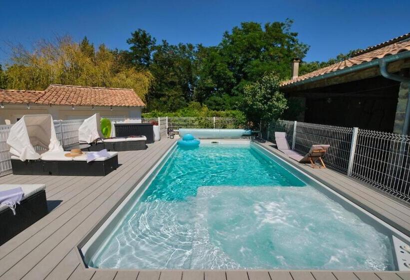 مبيت وإفطار Le Cocon