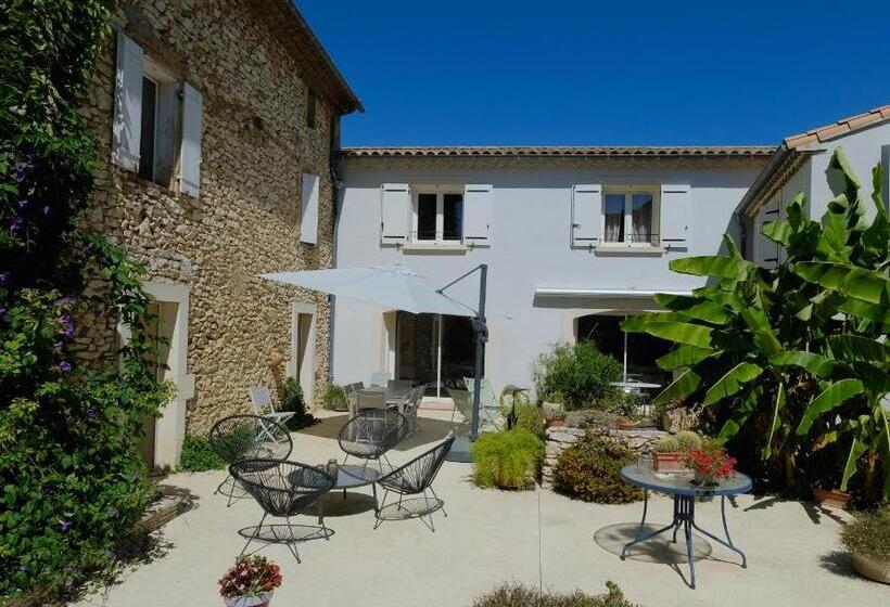 مبيت وإفطار Le Cocon