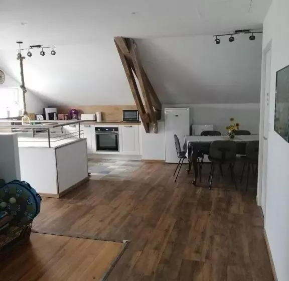 Aamiaismajoitus (B&B) Le Domaine De Moïse